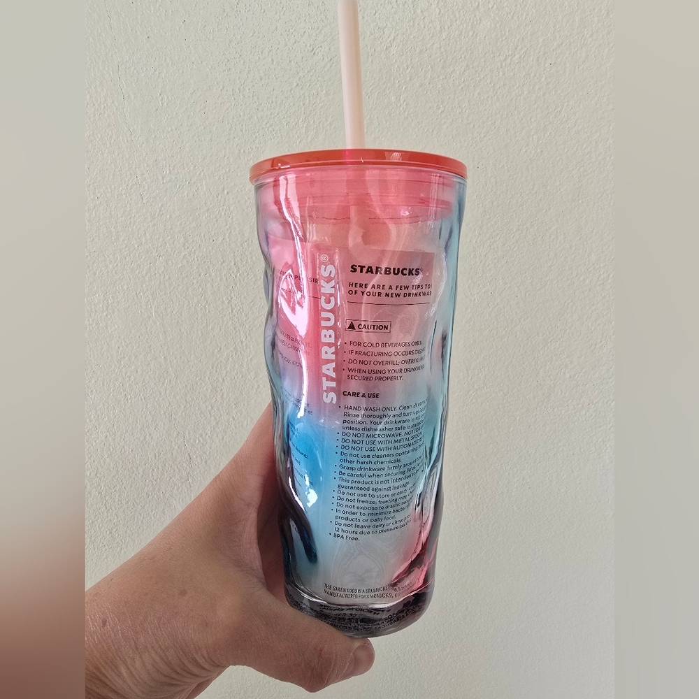 NWT Starbucks 2026 LATAM Gradient Glass Tumbler With Lid, 18 Oz - Picture 2 of 6